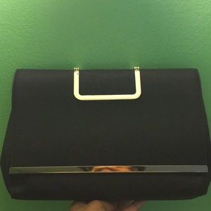 Charming Charlie Black&Gold Purse!